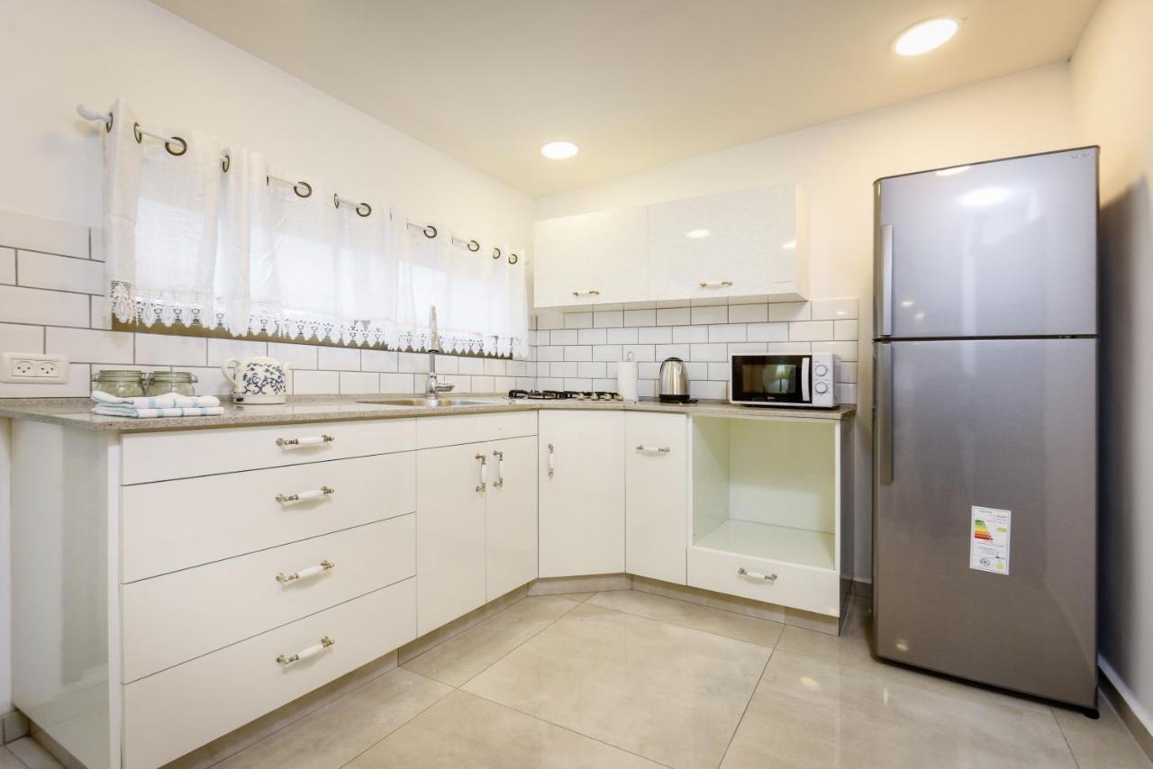 Ji Neve Tzedek Tel Aviv Aparthotel Exteriör bild